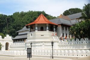 cultural experiences in Sri Lanka